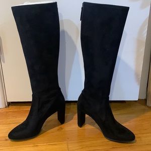 Nine West black knee high boots faux suede